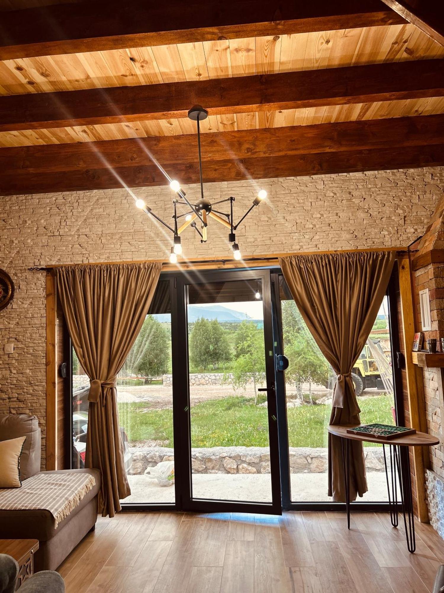 Runolist Chalet ชาเบลียค ภายนอก รูปภาพ